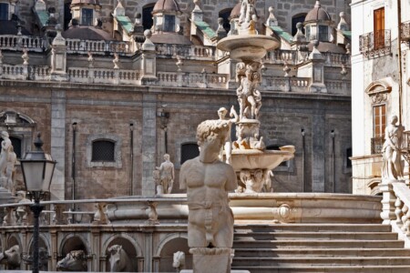 Fontana Pretoria at Piazza Pretoria.